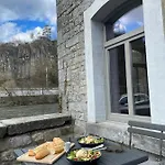 La Tannerie De Bed & Breakfast